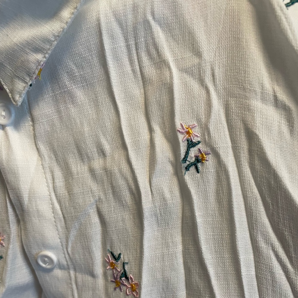 Embroidered button down - Picture 3 of 3